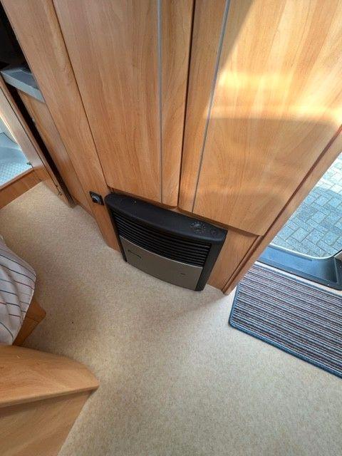 Fendt Bianco 470TFB, Mover, Markise!- Photo 2