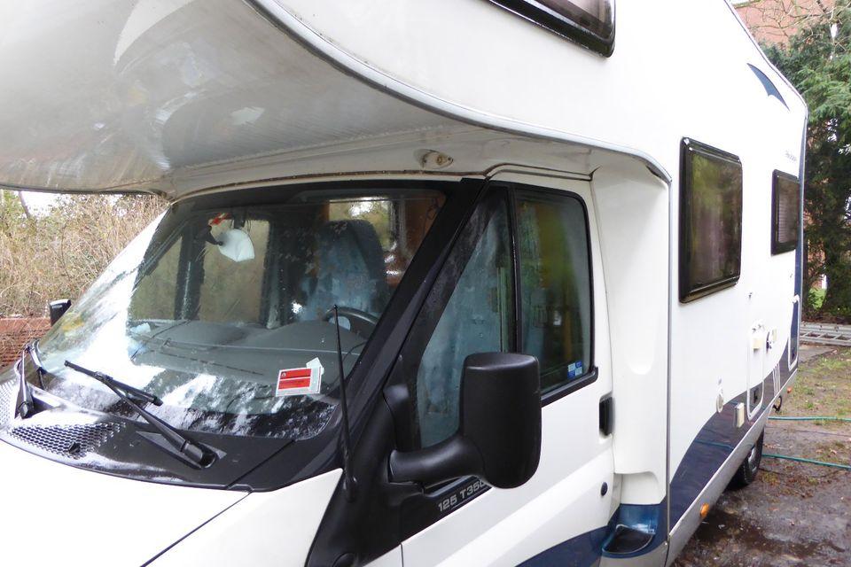 WOHNMOBIL ALKHOVEN HOBBY AK 555 KOMPAKT WENIG KM/ 5.84 M LÄNGE- Photo 4