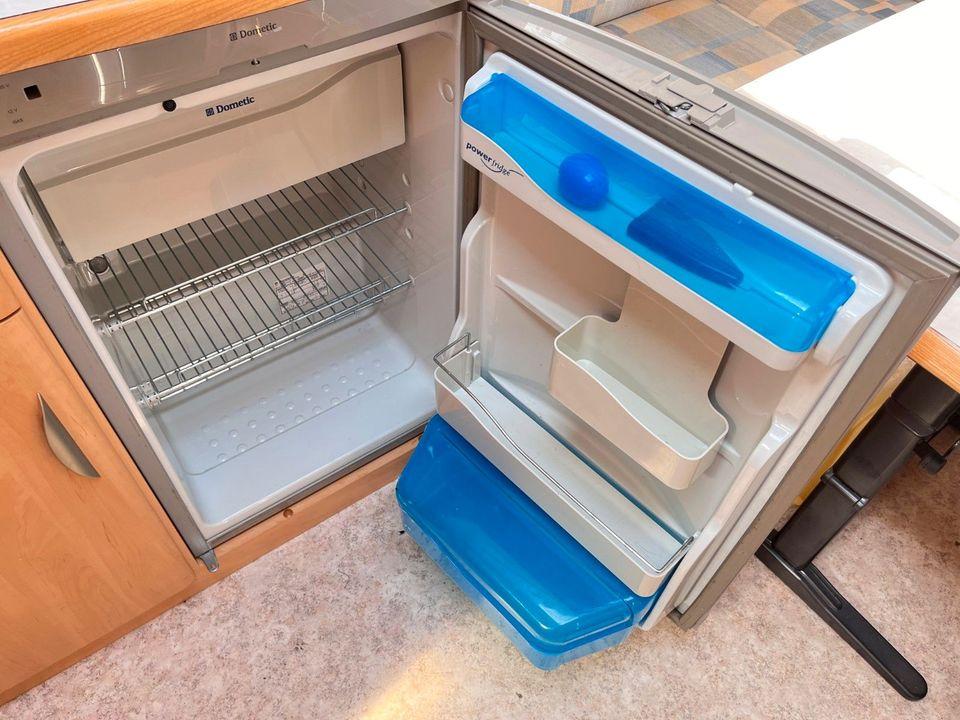 Fendt SAPHIR 470 TFB - franz.Bett/Rundsitzgr/Markise- Photo 12